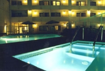 Anaheim Ramada Plaza Hotel Pool